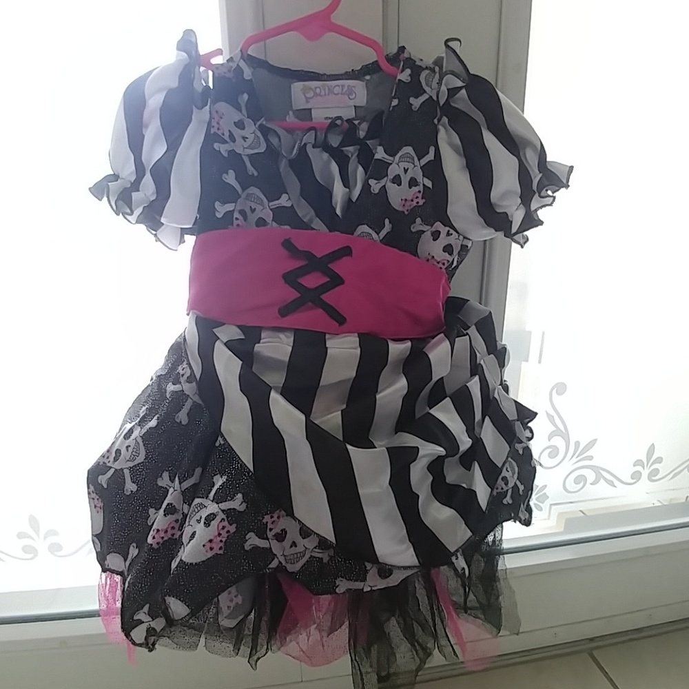 Girls Pirate costume